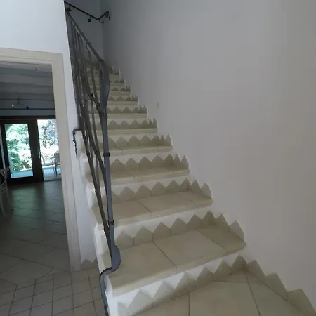 La Corte Degli Ulivi بيت للعطل *